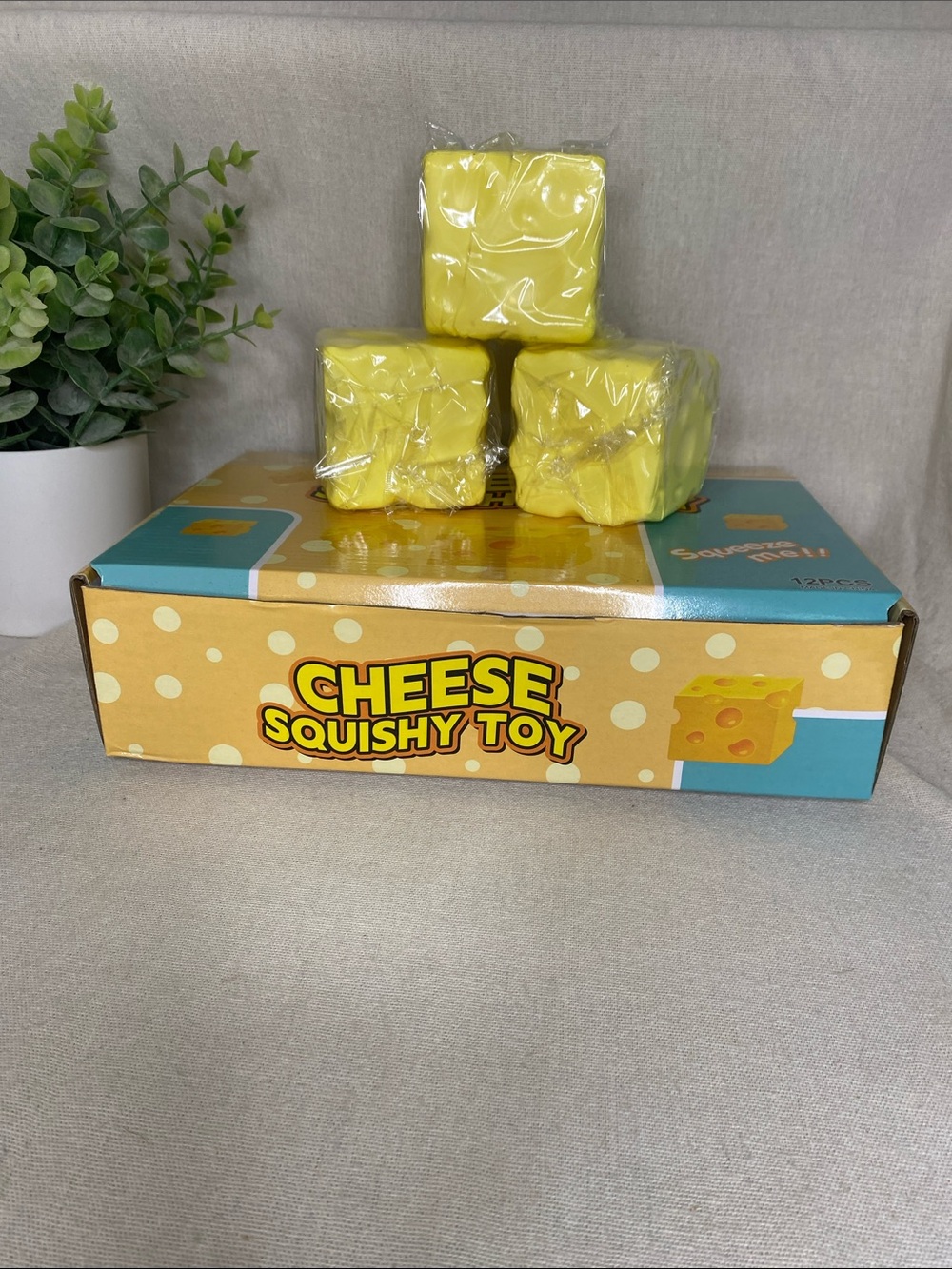 SQUISHY CHEESE TOY SLOW RISE FIDGET TOY